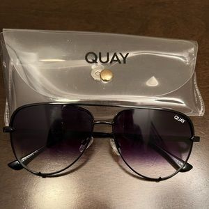 Quay High Key Mini - Black Fade in Excellent Condition